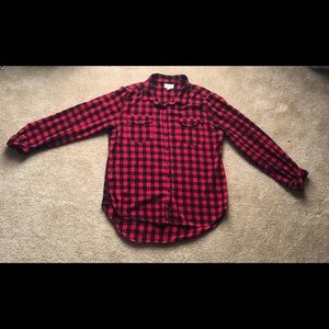 Red and black women’s L flannel button up